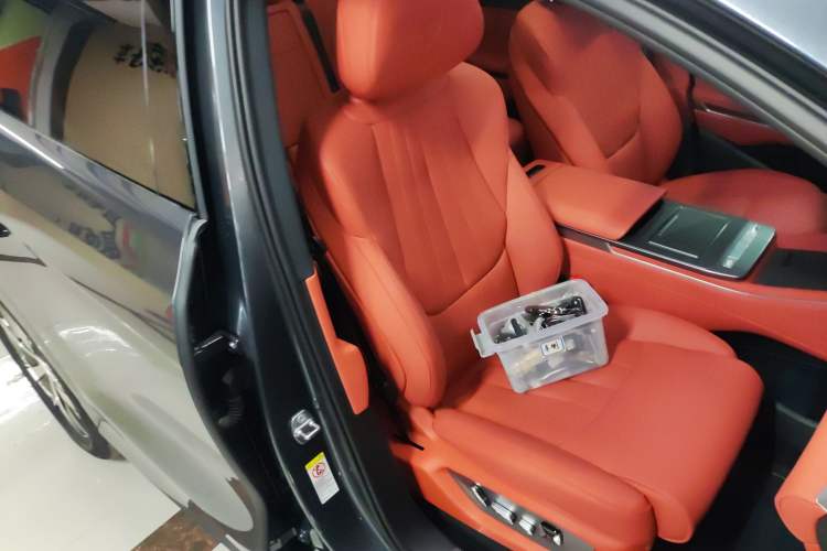 Used BYD Tang L 2025 DM 200KM Four-Wheel Drive LiDAR Flagship Model