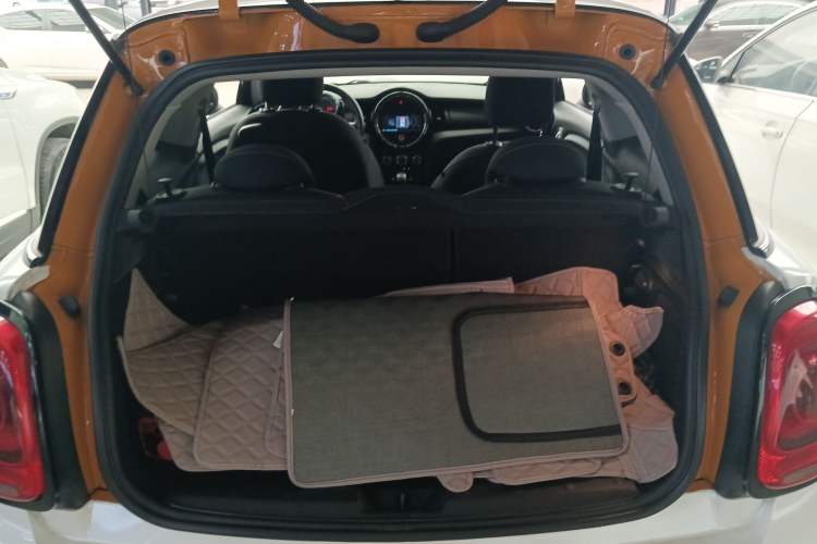 Used  MINI 2014 1.2T ONE+
