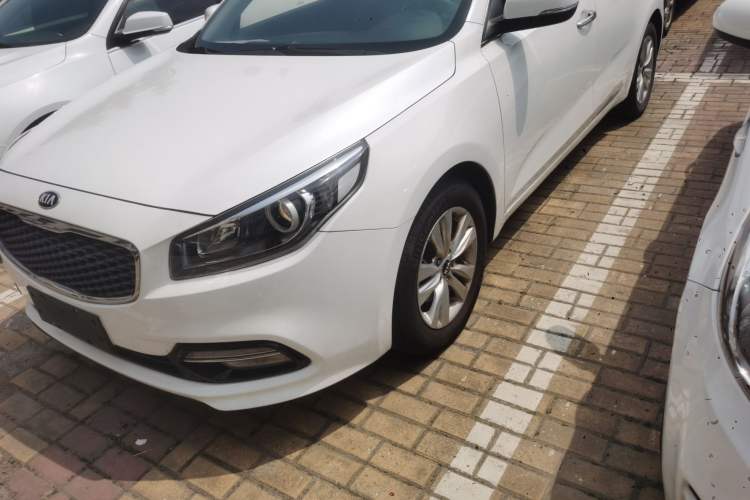 Used Kia K4 2014 1.8L Automatic GLS
