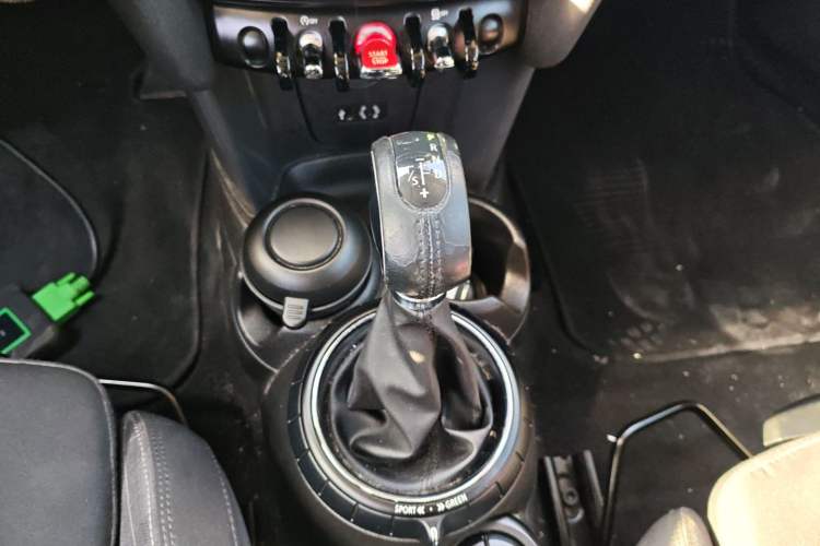 Used  MINI 2016 1.5T COOPER Five-Door Edition
