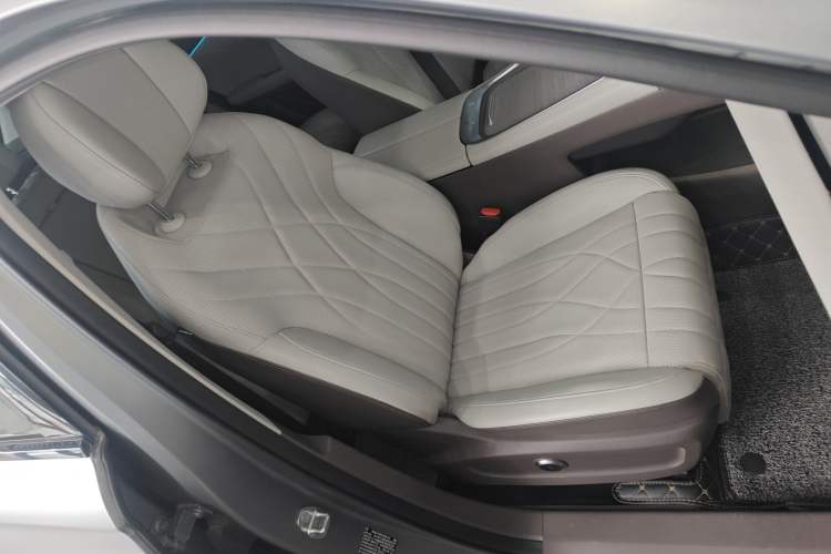 Used EXEED Stellar C-DM 2024 1.5T Long-Range Pro