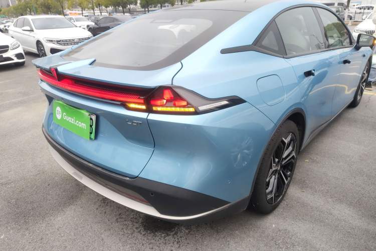 Used  L07 2024 230Max Qiankun Intelligent Driving ADS SE Range-Extended Version