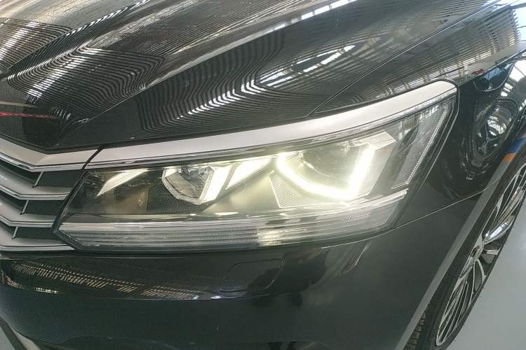 Used Volkswagen Passat 2017 330TSI DSG Prestige Edition
