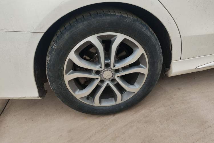 Used Mercedes-Benz C-Class 2015 Restyled C 180 L Sport Edition
