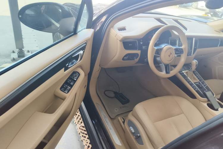 Used Porsche Macan 2014 Macan 2.0T
