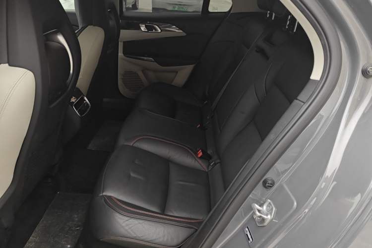 Used Lynk & Co 02 2018 1.5T DCT Two-Wheel Drive Zhaopu Version China V Standard