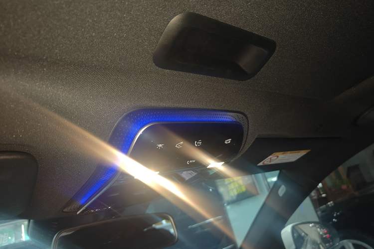 Used Mercedes-Benz C-Class 2023 C 200 L Sport Edition
