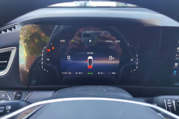 Used  E5 2023 1.5L DE-i 100KM Comfort Edition 7-Seater
