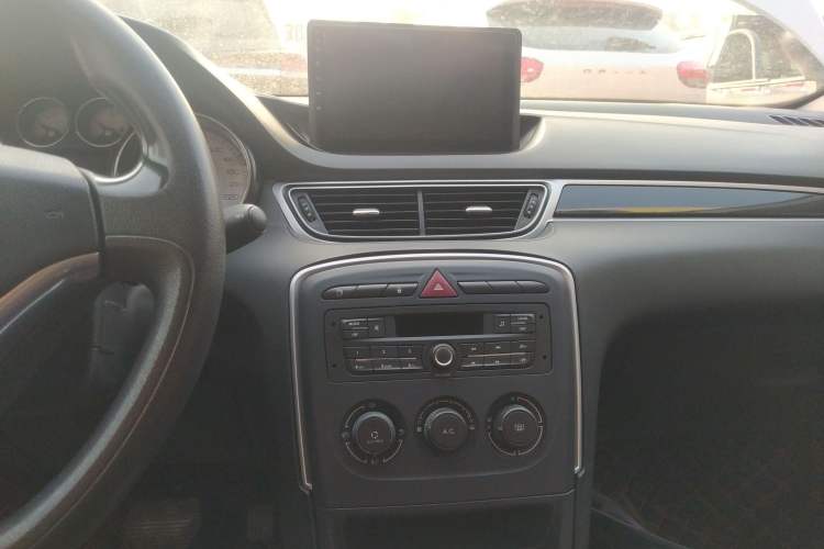 Used Peugeot 308 2014 Enjoy Edition Classic 1.6L Automatic Premium Model
