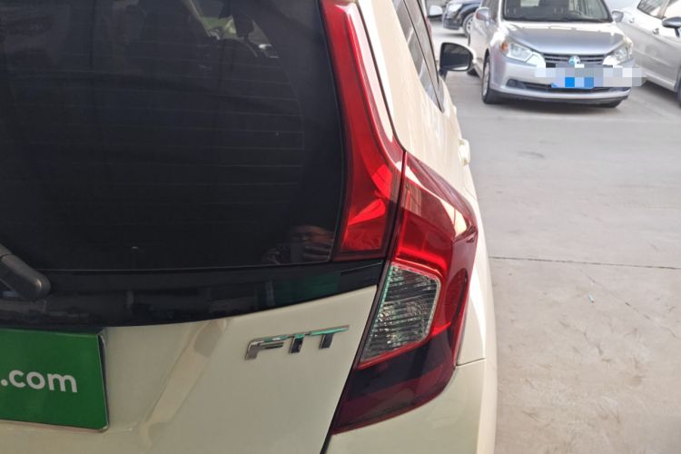 Used Honda Fit 2018 1.5L CVT Comfort Sunroof Version
