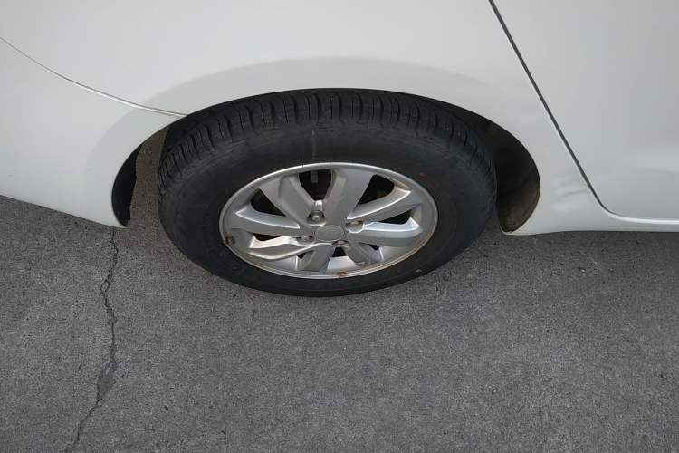 Used Kia K2 2015 Sedan 1.4L Automatic GLS
