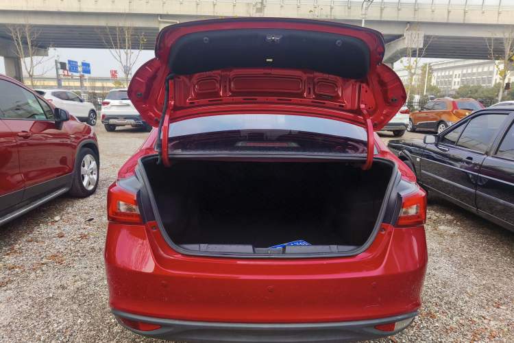 Used Chery Arrizo 5 2017 1.5L Manual Fashion Edition
