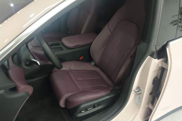 Used Nio ET5 2024 75 kWh
