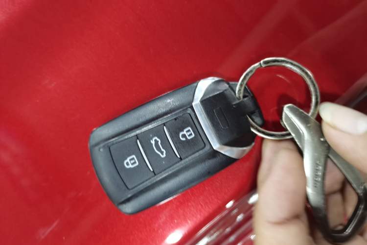 Used Dongfeng Aeolus Yixuan 2020 230T Automatic Advanced Edition
