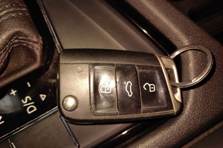 Used Volkswagen Tharu 2019 280TSI Two-Wheel Drive Comfort Edition China VI Standard
