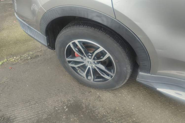 Used Dongfeng Fengon 580 2017 1.5T CVT Smart Style Model
