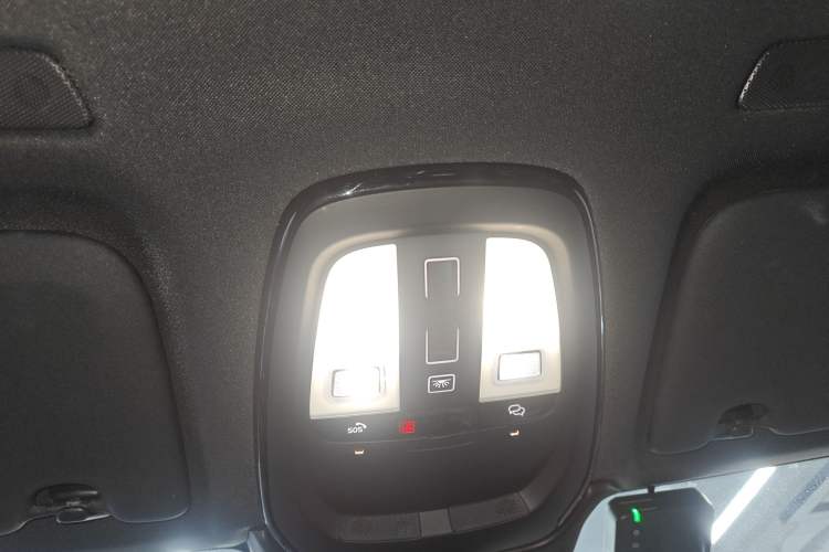 Used Volvo XC60 2023 B5 4x4 Smart Luxury Edition