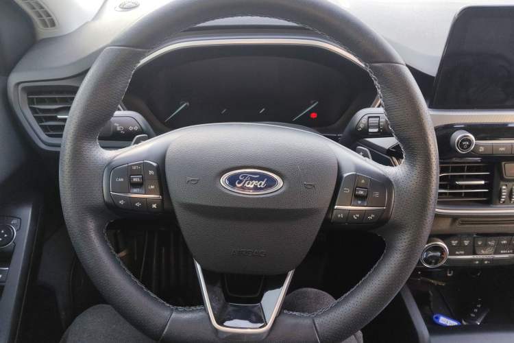 Used Ford Focus 2019 Hatchback EcoBoost 180 Automatic Trendy Model
