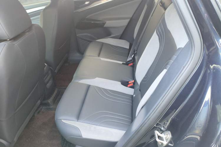 Used Volkswagen ID.4 CROZZ 2022 Long-Range Lite PRO Edition
