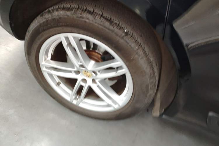 Used Porsche Macan 2023 Macan 2.0T