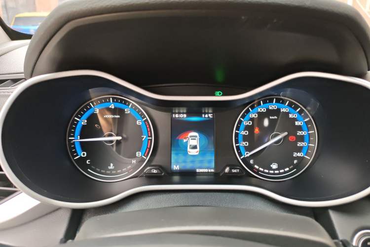 Used Geely Auto Emgrand 2019 Leading Edition 1.5L Manual Upgraded Connectivity Model China VI Standard
