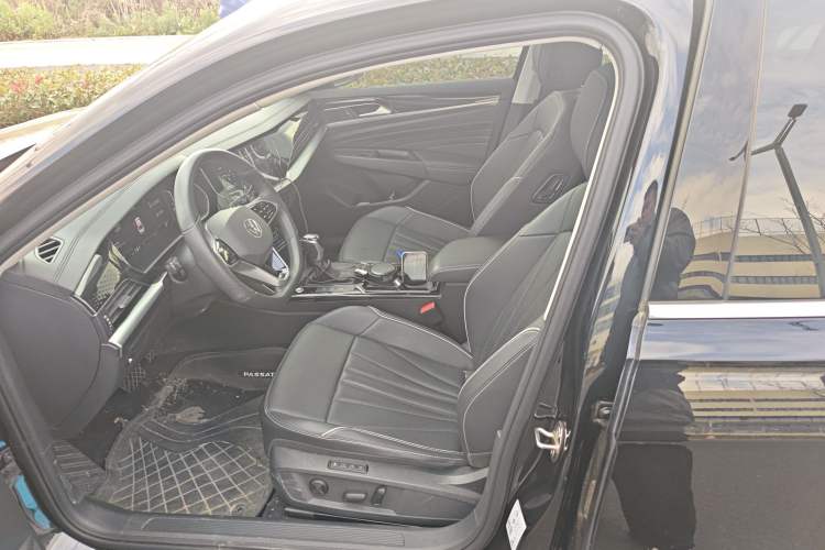 Used Volkswagen Passat 2024 330TSI Elite Edition
