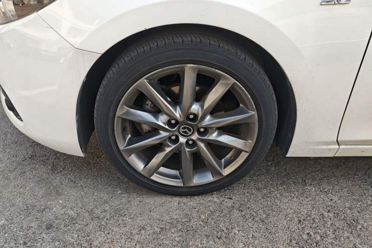 Used Mazda Mazda 3 Axela 2017 Hatchback 2.0L Automatic Sport Model China V Emission Standard
