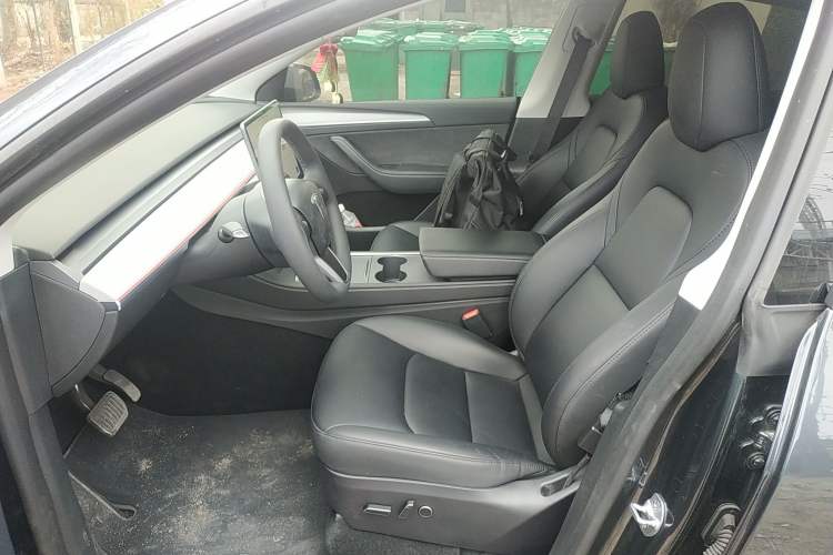 Used Tesla Model Y 2024 Rear-Wheel-Drive Version
