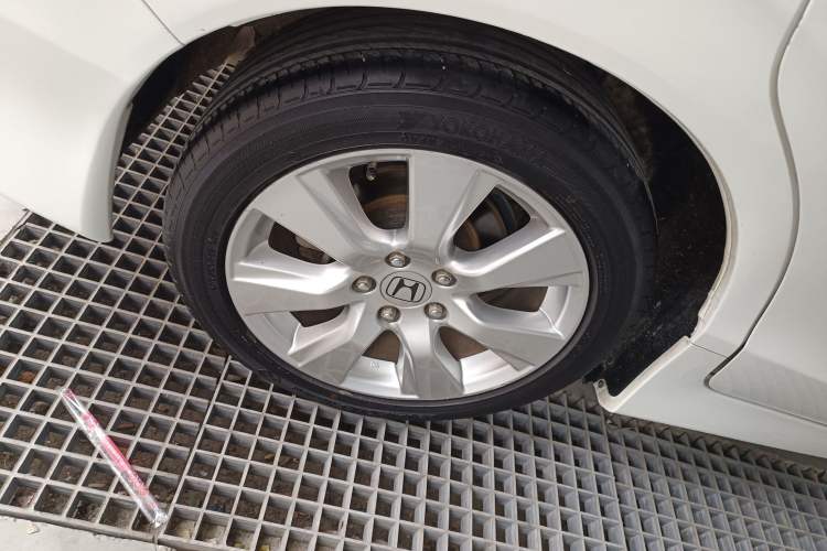 Used Honda Jade 2014 1.8L Automatic Comfort Elite Version 5 Seats