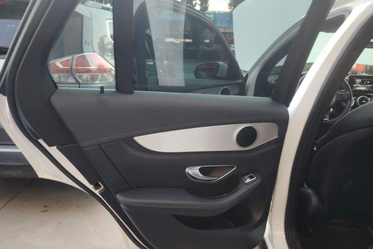 Used Mercedes-Benz GLC 2016 GLC 200 4MATIC
