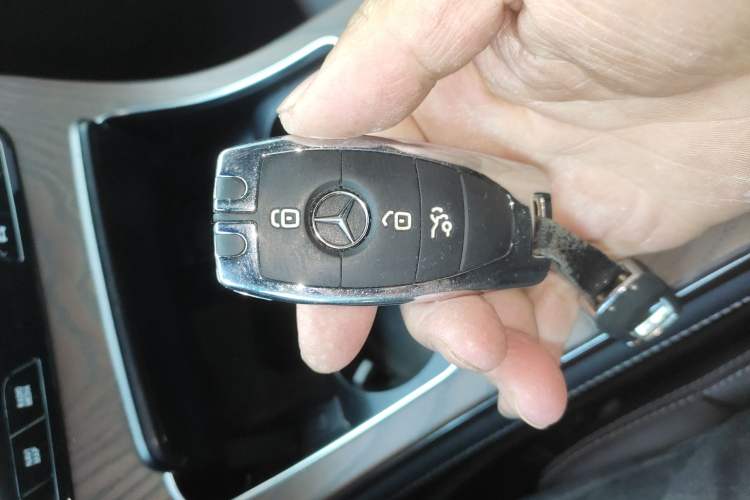 Used Mercedes-Benz GLC 2021 GLC 260 L 4MATIC Luxury Model
