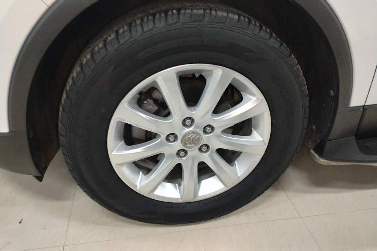 Used Buick Envision 2018 20T Two-Wheel-Drive Elite Model
