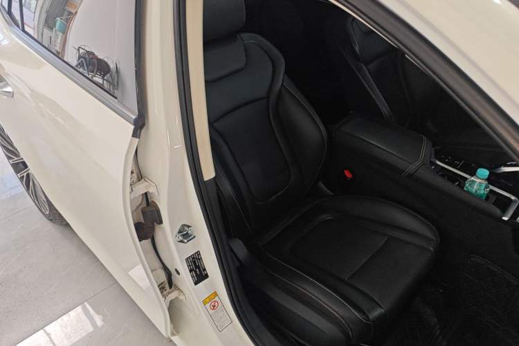 Used Bestune B70 2022 Third Generation 2.0T Automatic Enjoyment Version