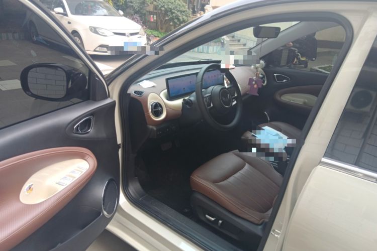 Used Wuling Bingo 2023 333 km Lingxi Connected+ Version
