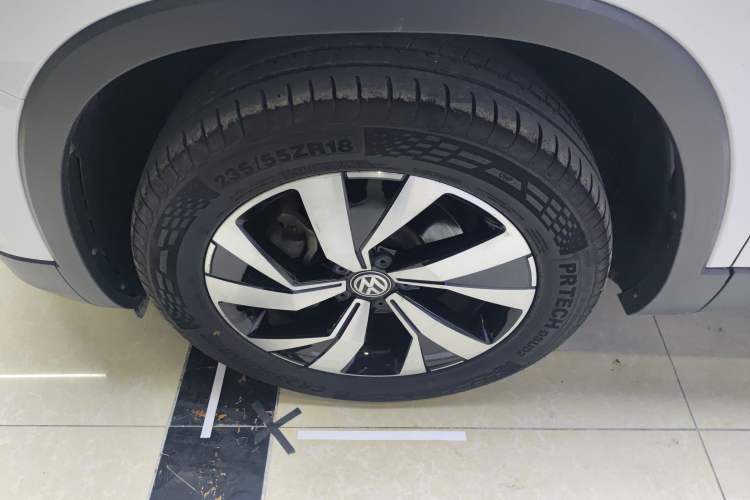 Used Volkswagen Tayron 2021 330TSI Two-Wheel Drive Luxury Smart Connectivity Version