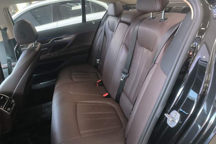 Used BMW 7 Series 2018 730Li Leading Model Excellence Package