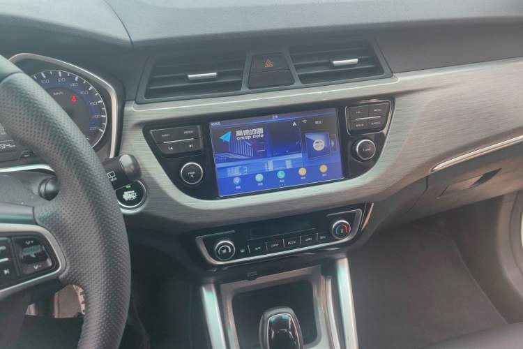 Used Geely Auto Vision X3 2017 1.5L Automatic Prestige Model
