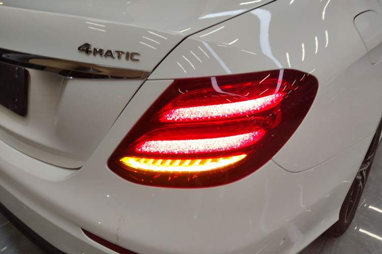 Used Mercedes-Benz E-Class 2019 E 260 Sport Edition 4MATIC
