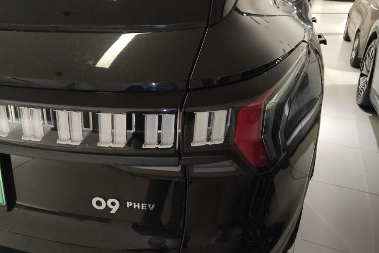 Used Lynk & Co 09 EM-P 2021 2.0T PHEV Halo Seven-Seater