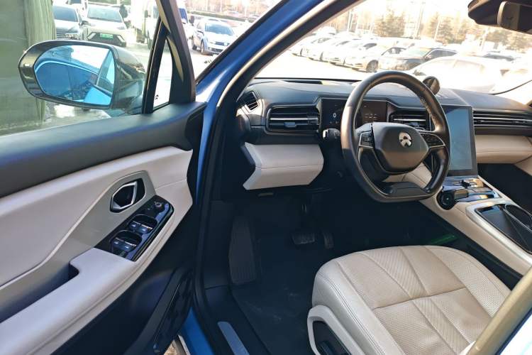 Used Nio ES8 2018 355 km Base Version 7-Seater Edition
