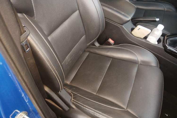 Used Dongfeng Fengon S560 2019 1.8L Manual Urban Model