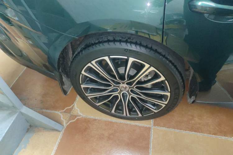 Used MG 7 2023 1.5T DCT Elegant & Graceful Edition
