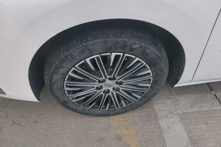 Used Buick GL8 New Energy 2024 Lu Zun Deluxe Edition 7-Seater
