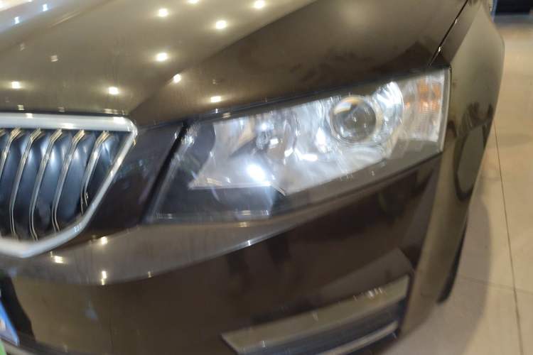 Used Skoda Octavia 2016 1.6L Automatic Smart Drive Edition
