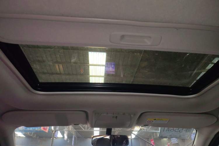 Used Nissan Terra 2018 2.5L Automatic 2WD Luxury Edition
