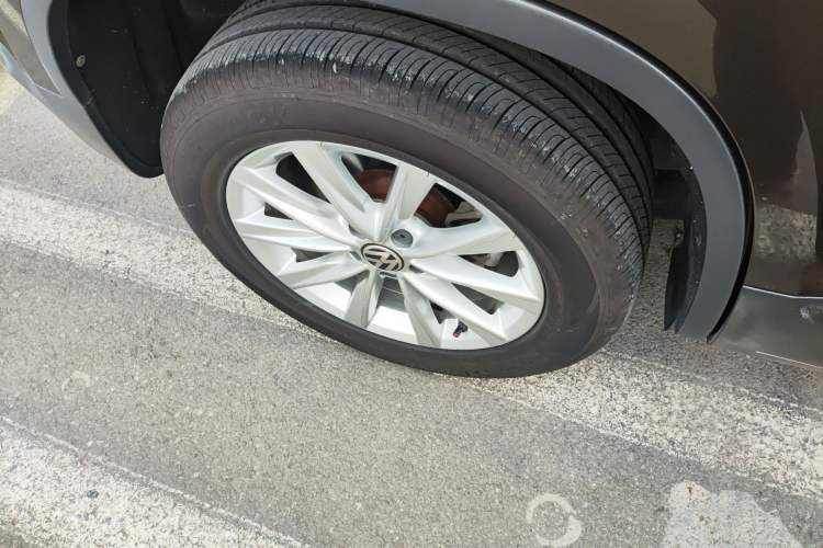 Used Volkswagen Tiguan L 2015 1.8TSI Automatic Two-Wheel Drive Comfort Edition