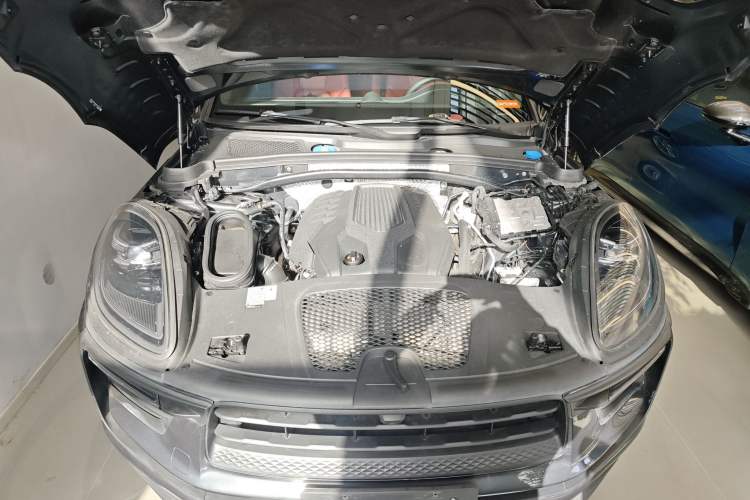 Used Porsche Macan 2023 Macan 2.0T