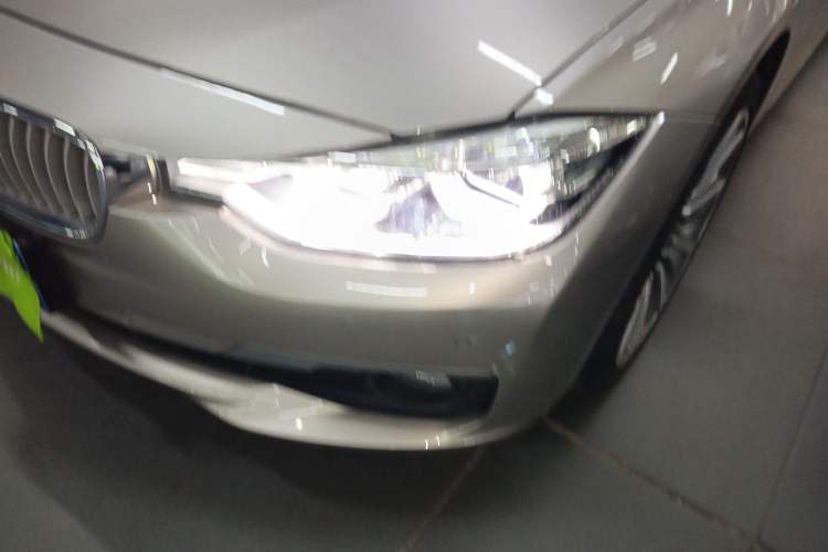 Used BMW 3 Series 2019 320Li Fashion Model
