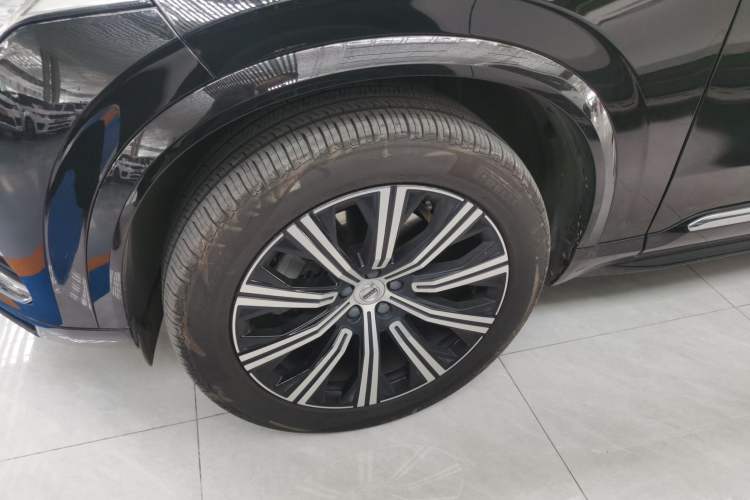 Used Volvo XC90 2023 B6 Zhiyi Luxury Edition 7-Seater
