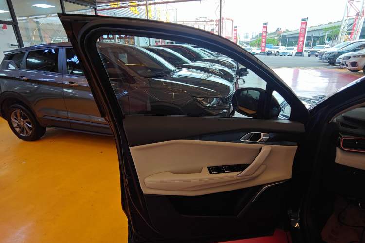 Used Lynk & Co 06 2020 1.5T YAO Halo
